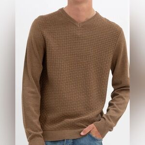 ⭐️ NWT- Point Zero knitted v-neck semi-fit brick texture sweater- size XL